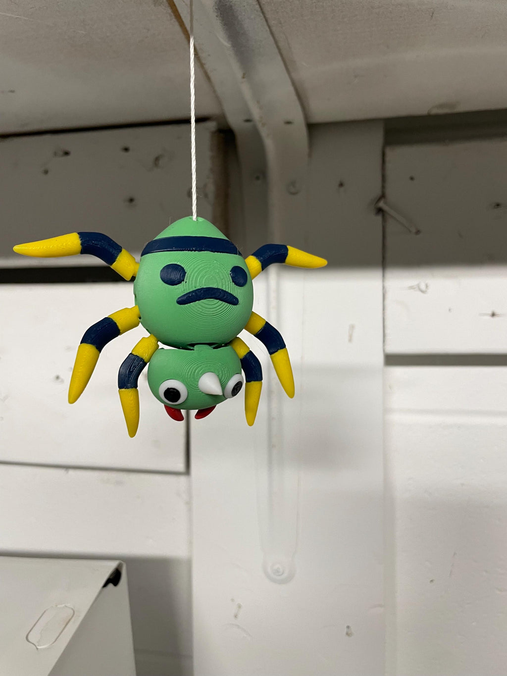 Articulating/flexible spinarak fidget - Griffins3dfigurines